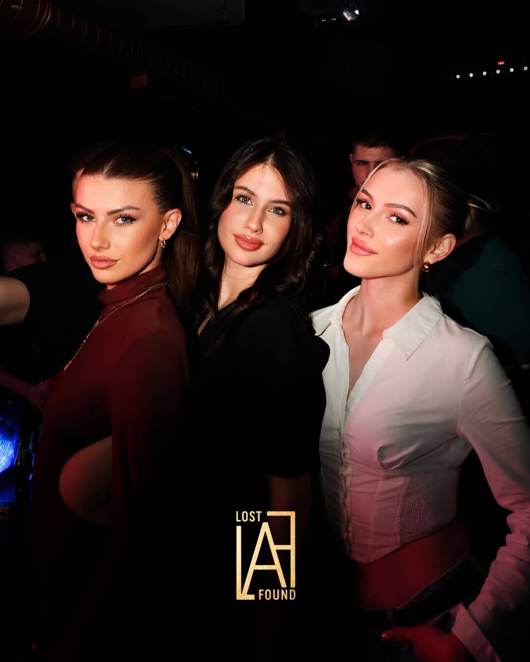 Gošće u noćnom izlasku u klubu LAF